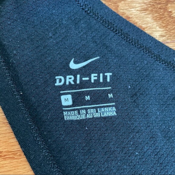Nike Open Back Running Tank Top - Picture 5 of 5